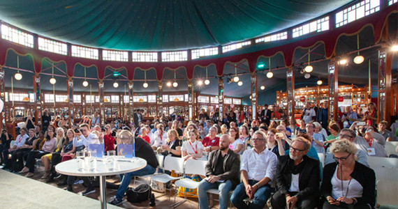 Veranstaltung Deutscher Jugendliteraturpreis 2019 im Lesezelt Bild zu Veranstaltung Deutscher Jugendliteraturpreis 2019 im Lesezelt