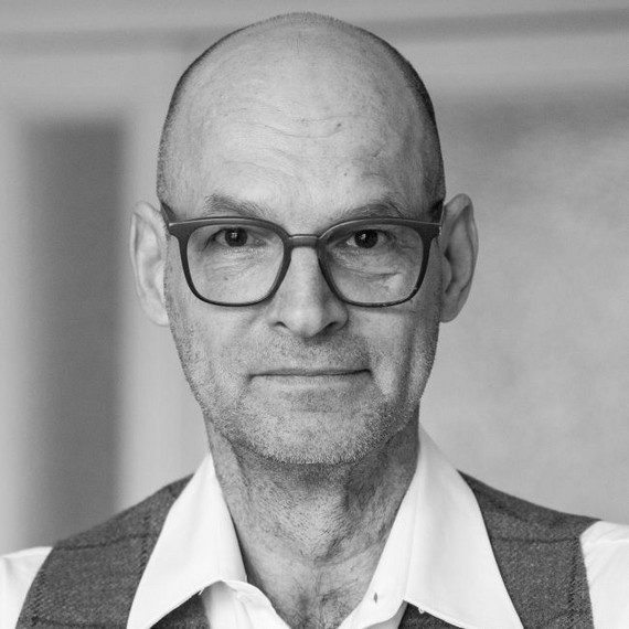 Personenfoto: Hinrich Schmidt-Henkel